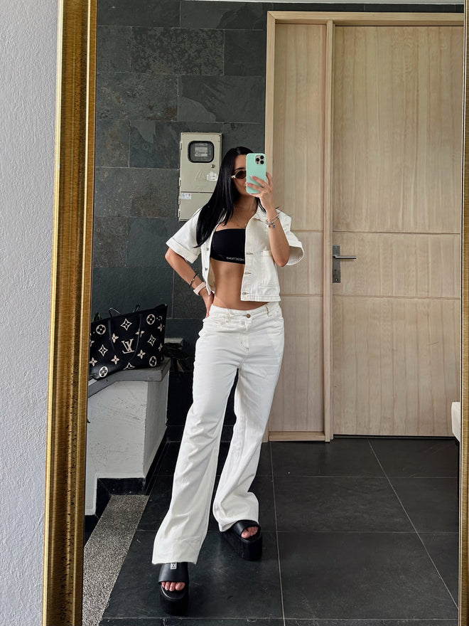 SET  ICONIC