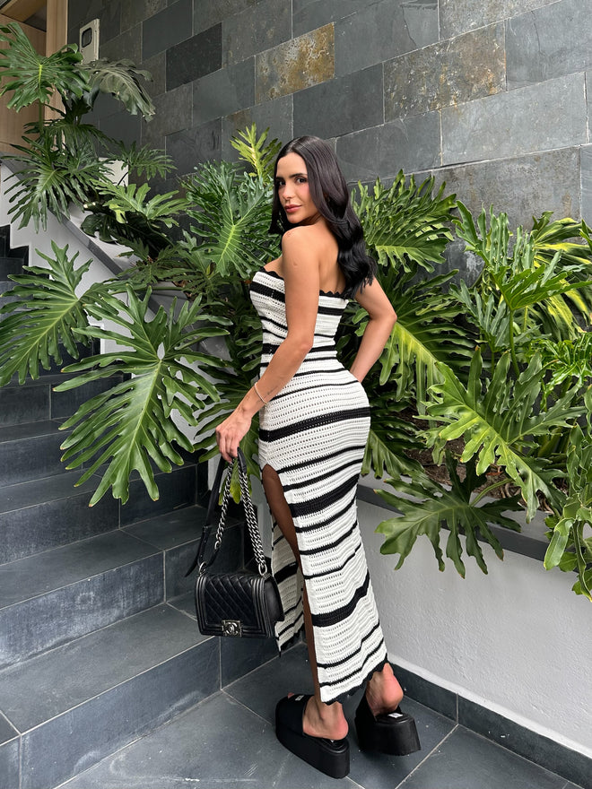 VESTIDO  EMILY BLACO x NEGRO